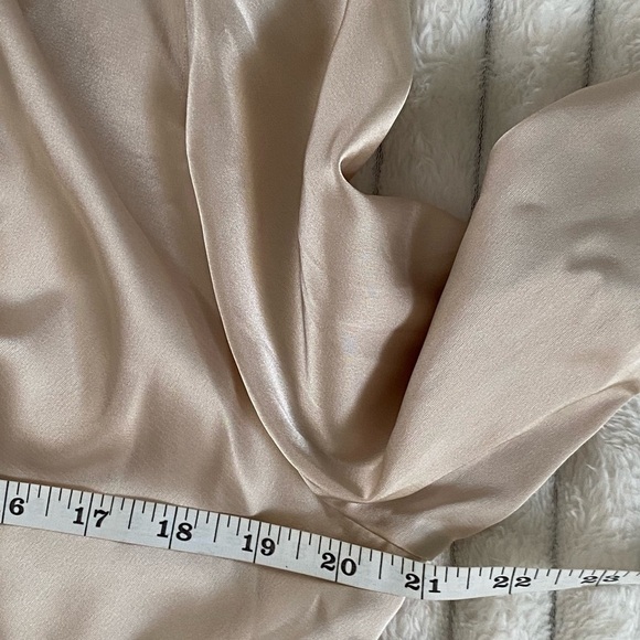 And Now This Front Twist Ling Sleeve Front Buttons Mini Shirt Dress Size: Medium - Picture 4 of 14